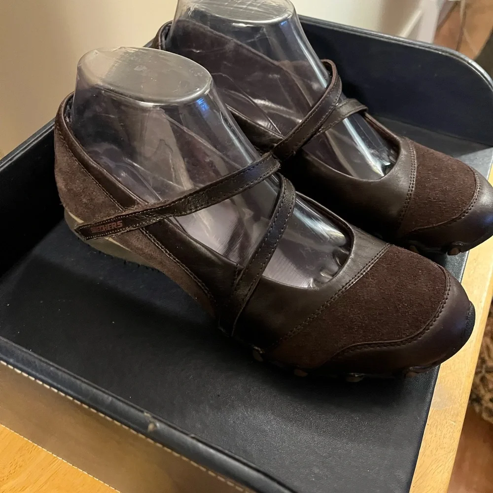 Skechers Brown leather Women's Shoes - Picture 4 of 9